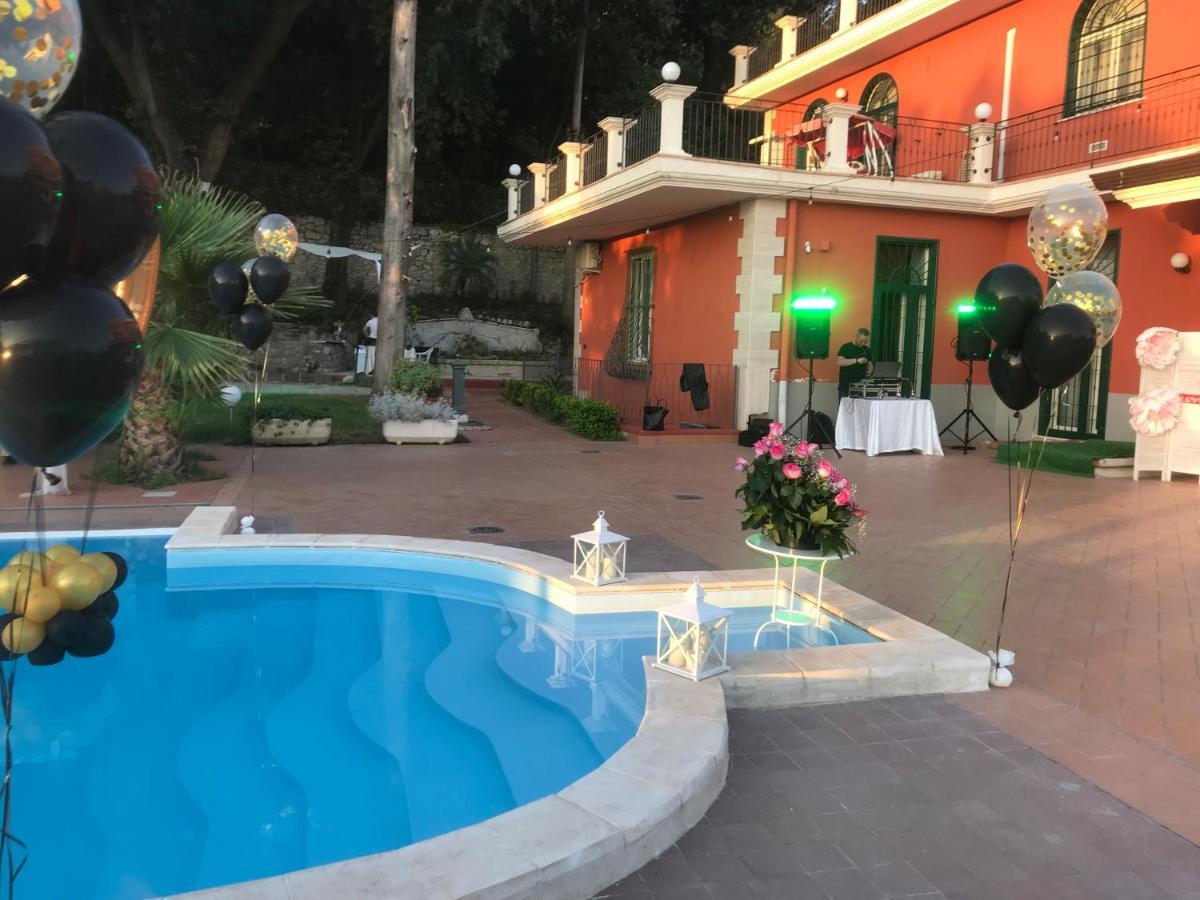 Kozak Village Suite Caserta Dış mekan fotoğraf